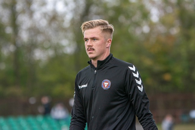 足球市场上 足球市场上